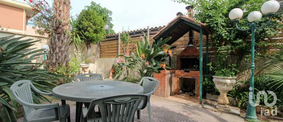 Casa indipendente 3 locali di 61 m² in Anzio (00042)