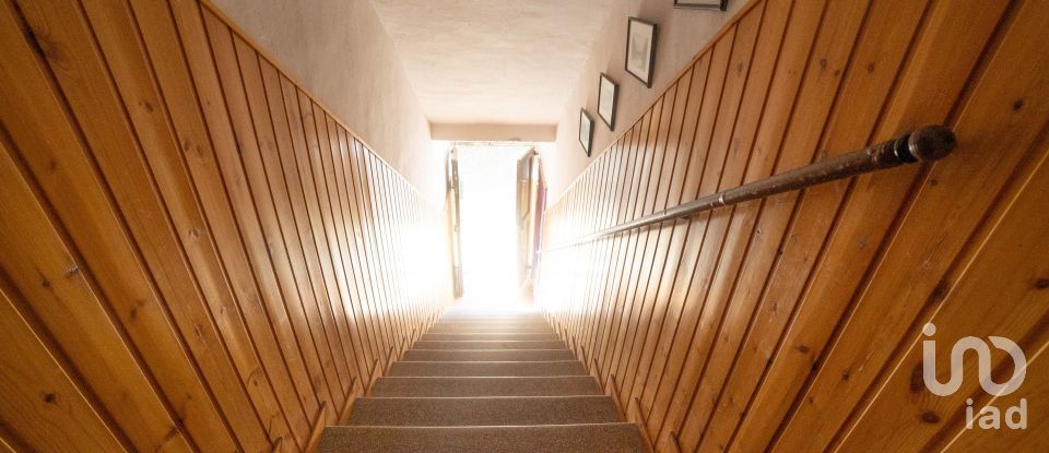 House 4 rooms of 129 m² in Treia (62010)