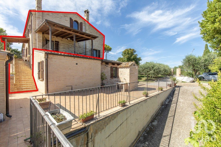 Casa indipendente 5 locali di 178 m² in Sant'Elpidio a Mare (63811)