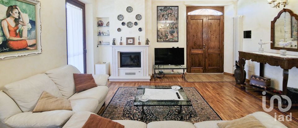 Casa indipendente 5 locali di 178 m² in Sant'Elpidio a Mare (63811)