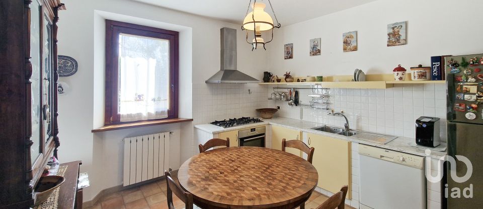 Casa indipendente 5 locali di 178 m² in Sant'Elpidio a Mare (63811)