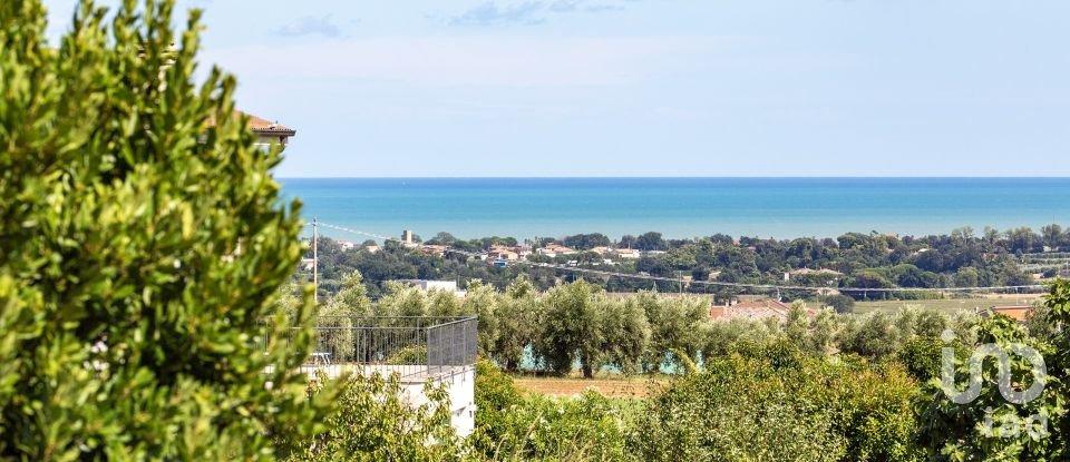Casa indipendente 5 locali di 178 m² in Sant'Elpidio a Mare (63811)