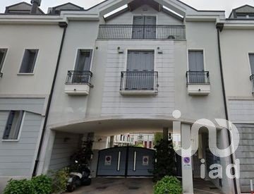 Apartment 6 rooms of 140 m² in Padova (35128)