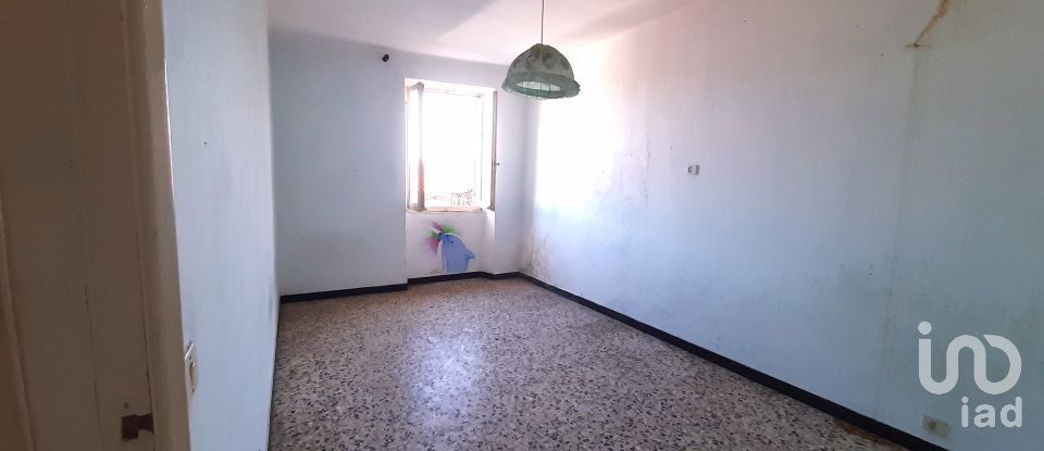 Palazzo / Stabile 9 locali di 220 m² a Arnasco (17032)