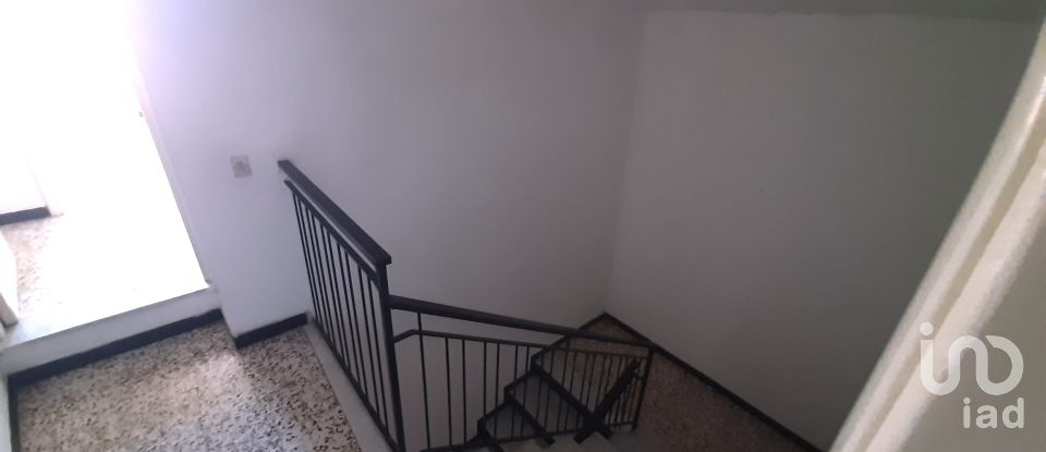 Palazzo / Stabile 9 locali di 220 m² a Arnasco (17032)