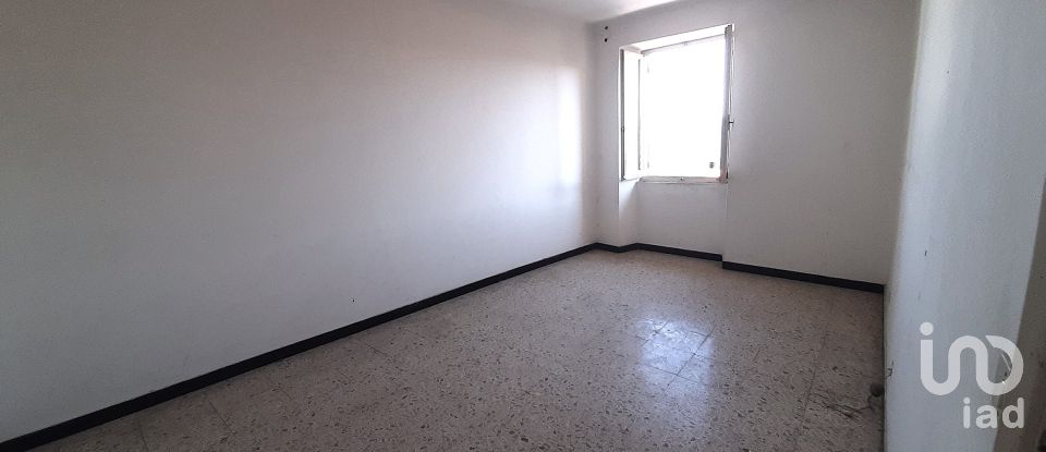 Palazzo / Stabile 9 locali di 220 m² a Arnasco (17032)