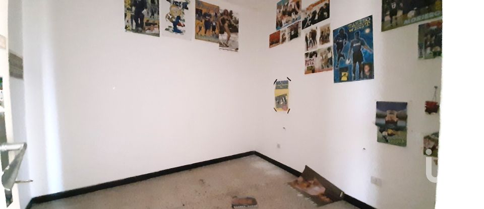 Palazzo / Stabile 9 locali di 220 m² a Arnasco (17032)