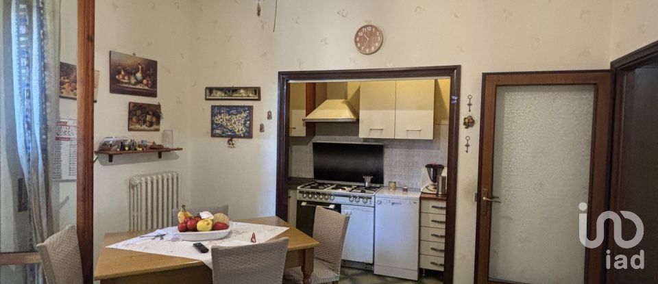 Quadrilocale di 116 m² a Tavarnelle Val di Pesa (50028)