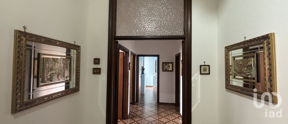 Quadrilocale di 116 m² a Tavarnelle Val di Pesa (50028)