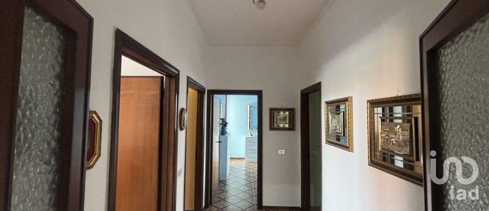 Quadrilocale di 116 m² a Tavarnelle Val di Pesa (50028)