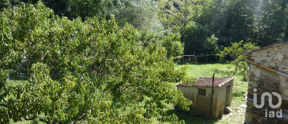 Casa indipendente 6 locali di 100 m² in Carro (19012)