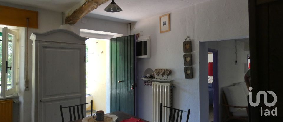 Casa indipendente 6 locali di 100 m² in Carro (19012)