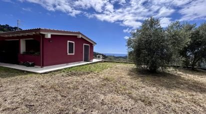 House 5 rooms of 190 m² in Imperia (18100)