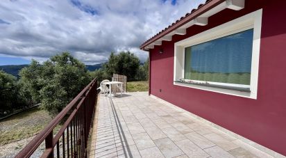 House 5 rooms of 190 m² in Imperia (18100)