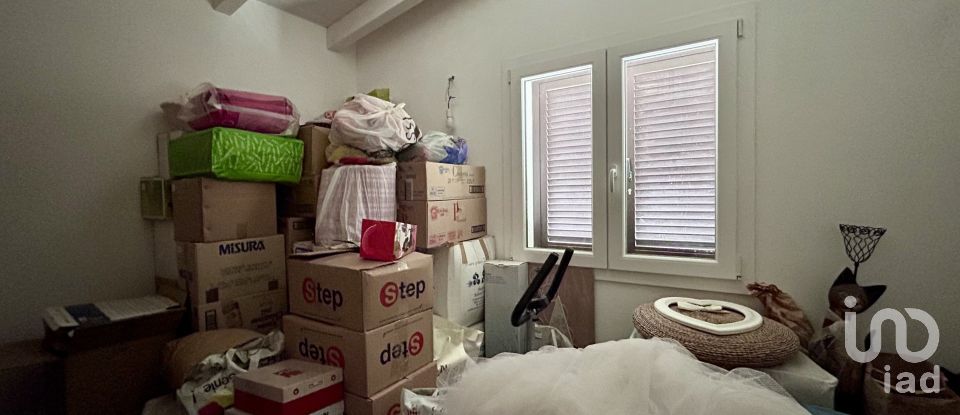 Casa indipendente / Villa 5 locali di 190 m² in Imperia (18100)