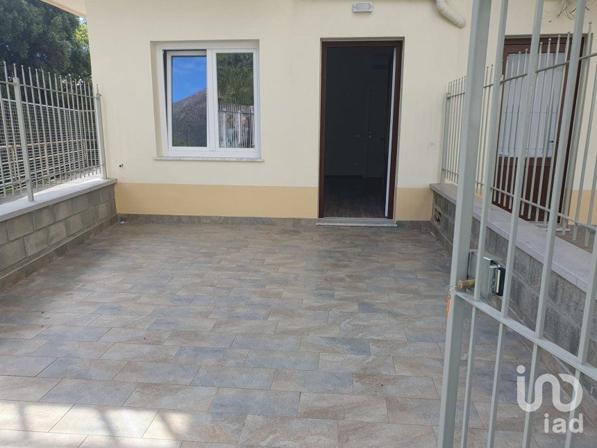 Bilocale di 57 m² a Arenzano (16011)