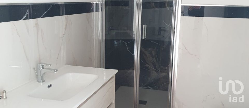 Bilocale di 57 m² a Arenzano (16011)