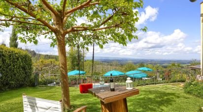 House boat 6 rooms of 150 m² in Montaione (50050)