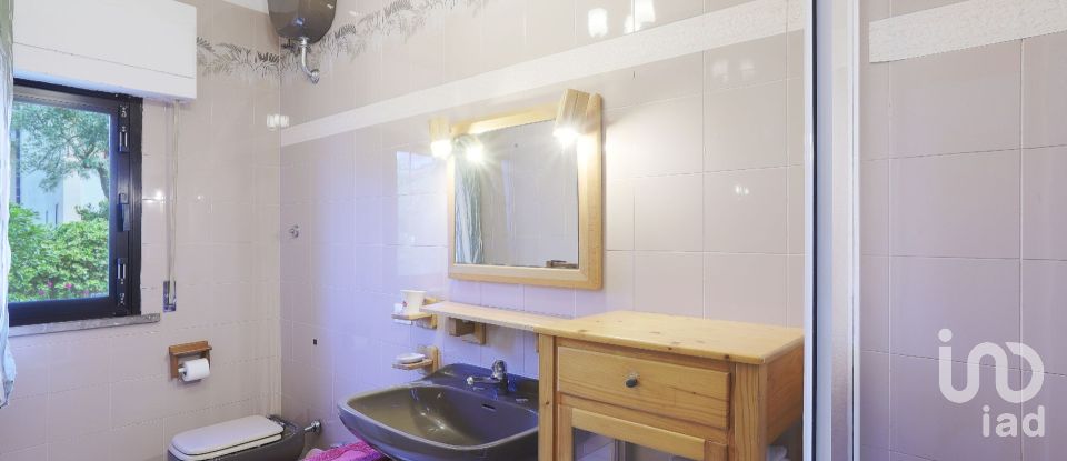 Villa Bifamiliare 6 locali di 150 m² in Montaione (50050)