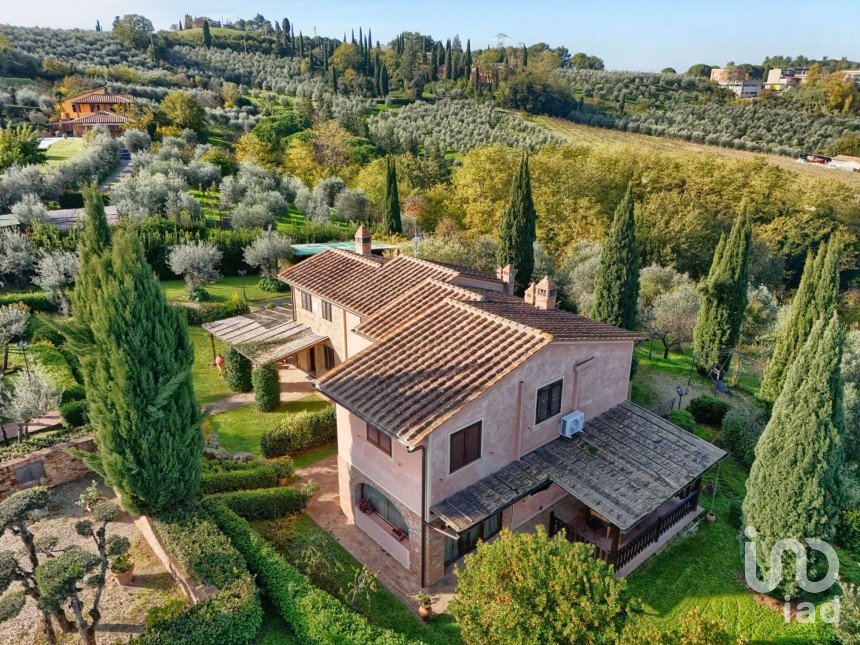 Farm 12 rooms of 430 m² in Montaione (50050)