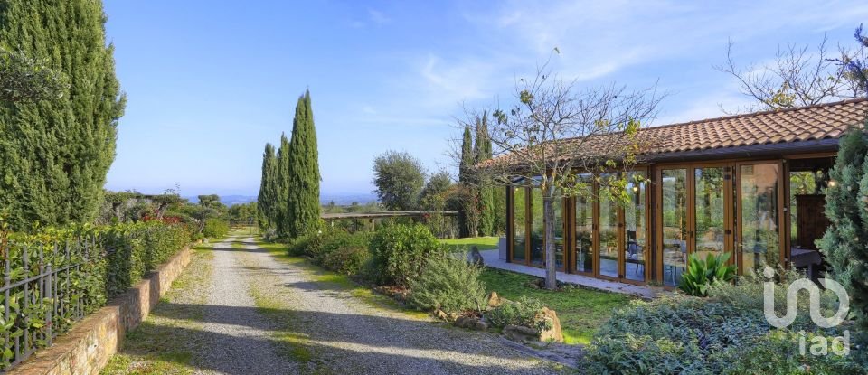 Farm 12 rooms of 430 m² in Montaione (50050)