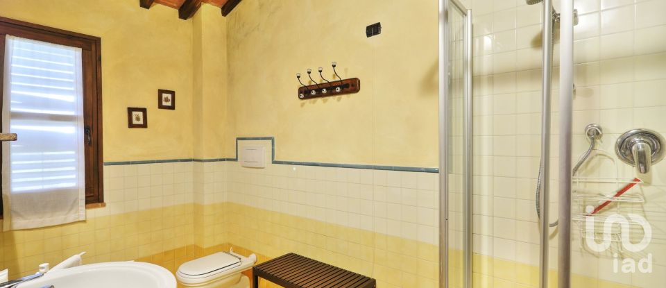 Farm 12 rooms of 430 m² in Montaione (50050)