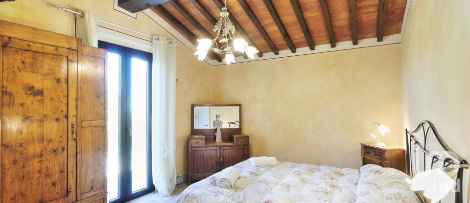Farm 12 rooms of 430 m² in Montaione (50050)
