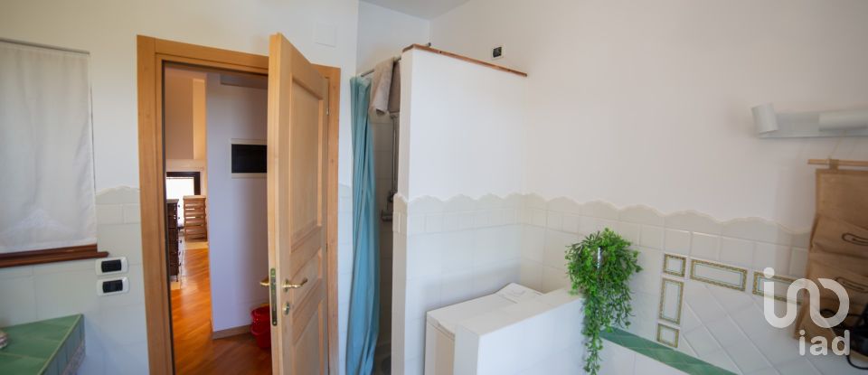 Casa indipendente 0 locali di 370 m² in Senigallia (60019)