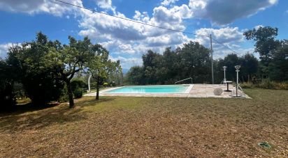 Casale 7 locali di 220 m² in Figline Valdarno (50063)