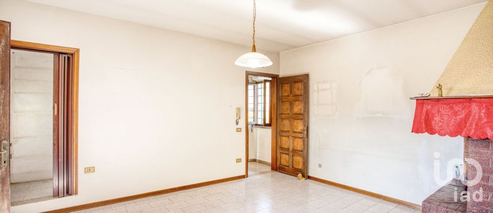 Casa indipendente 7 locali di 170 m² in Montaione (50050)