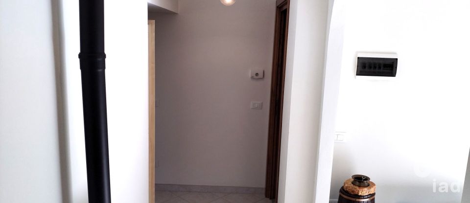 Four-room apartment of 90 m² in Gaiole in Chianti (53013)