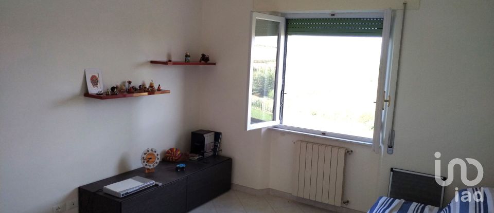 Four-room apartment of 90 m² in Gaiole in Chianti (53013)