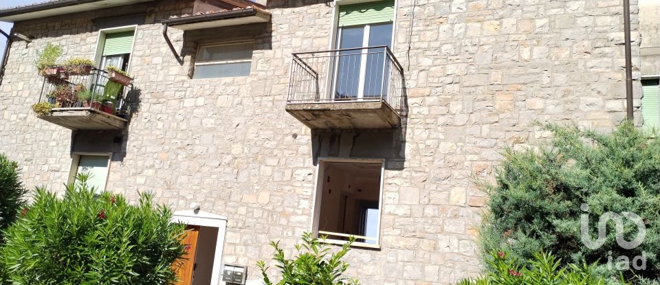 Four-room apartment of 90 m² in Gaiole in Chianti (53013)