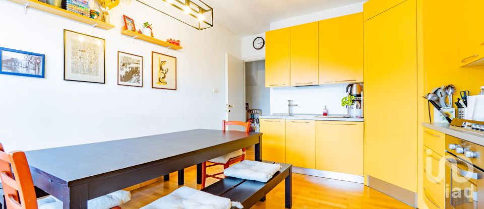 Appartamento 6 locali di 138 m² a Calolziocorte (23801)