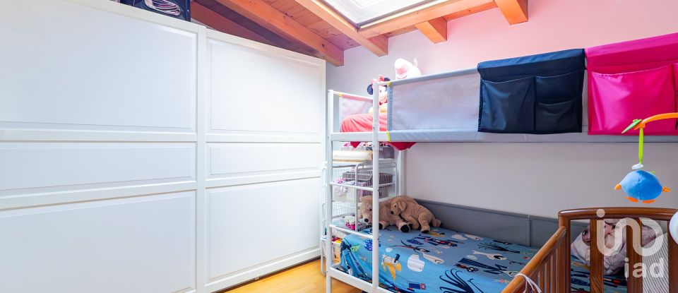 Appartamento 6 locali di 138 m² a Calolziocorte (23801)