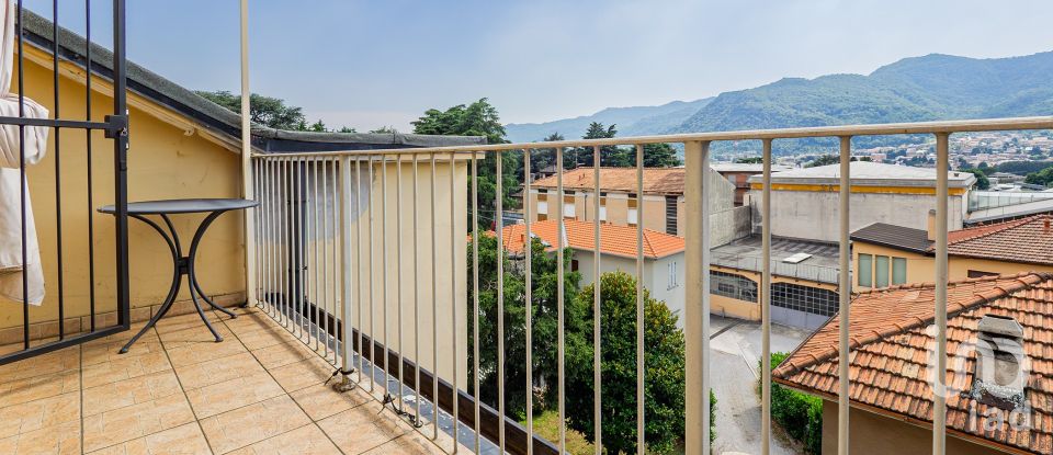 Appartamento 6 locali di 138 m² a Calolziocorte (23801)