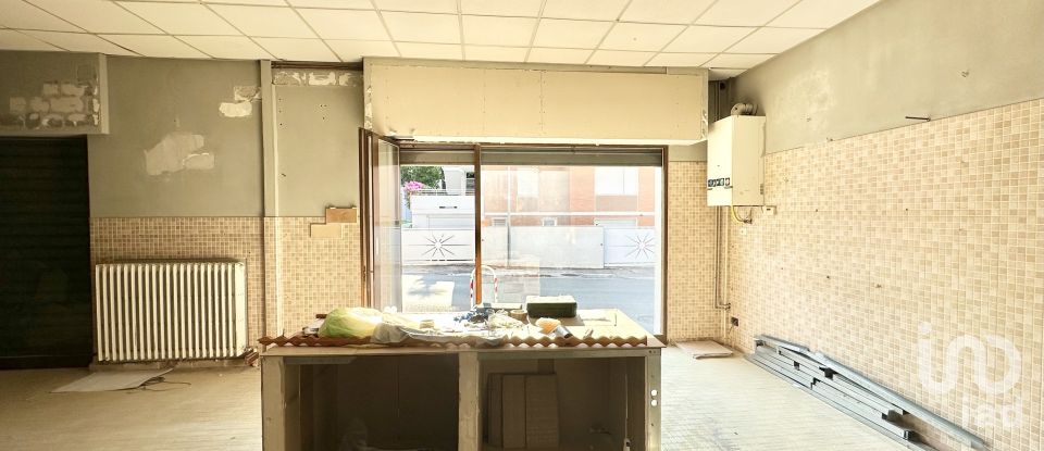 Negozio / locale commerciale di 76 m² in Porto Sant'Elpidio (63821)