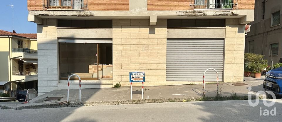 Negozio / locale commerciale di 76 m² in Porto Sant'Elpidio (63821)