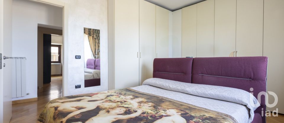 House 7 rooms of 183 m² in Offagna (60020)