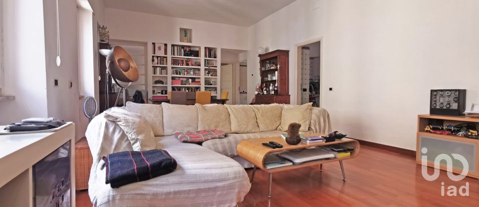 Bilocale di 85 m² a Roma (00152)