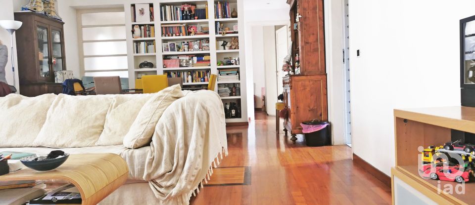 Bilocale di 85 m² a Roma (00152)