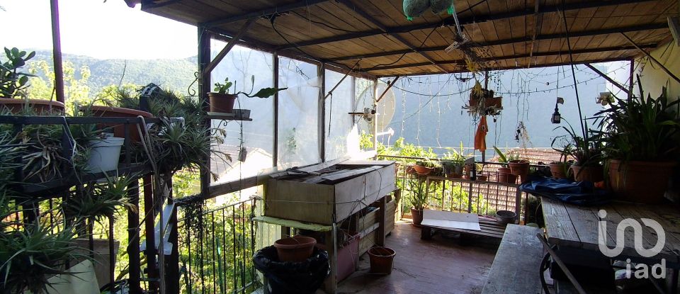 Four-room apartment of 102 m² in Bargagli (16021)