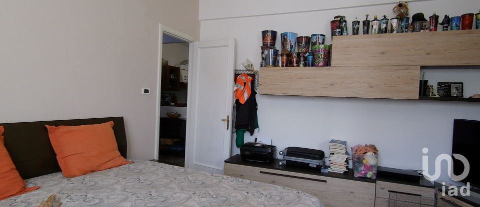 Four-room apartment of 102 m² in Bargagli (16021)