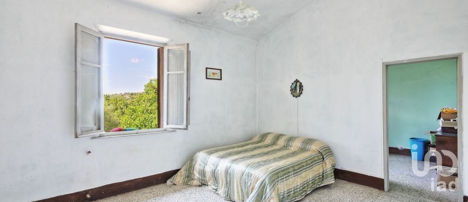 Country home 11 rooms of 260 m² in Volterra (56048)