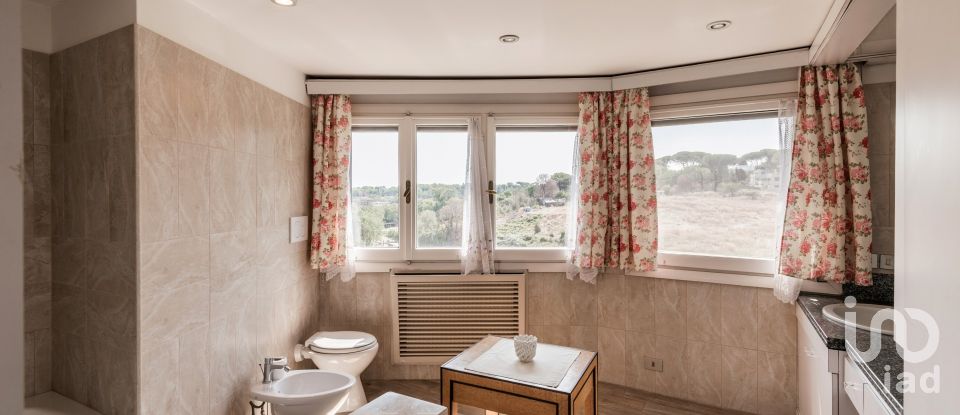 Trilocale di 120 m² a Roma (00165)