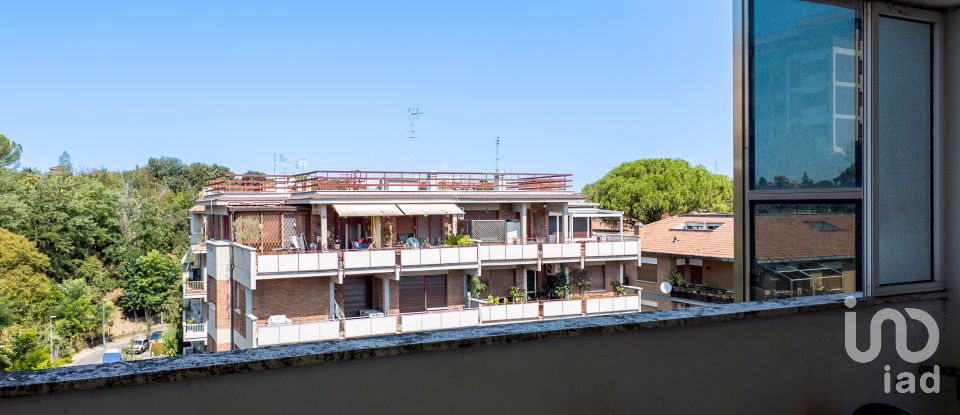 Trilocale di 120 m² a Roma (00165)