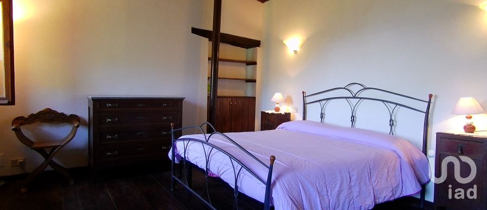 Palazzo / Stabile 3 locali di 82 m² a Rezzo (18026)