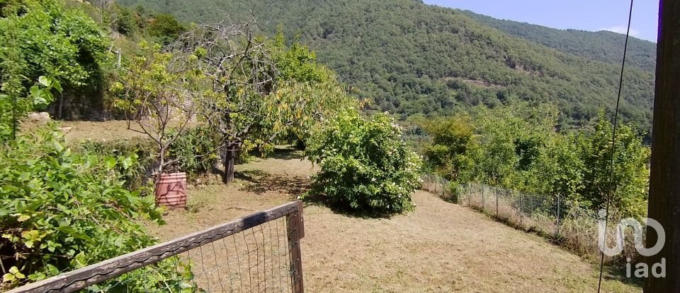 Palazzo / Stabile 3 locali di 82 m² a Rezzo (18026)