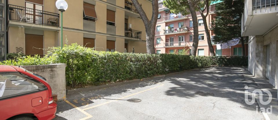Apartment 5 rooms of 95 m² in Genova (16134)