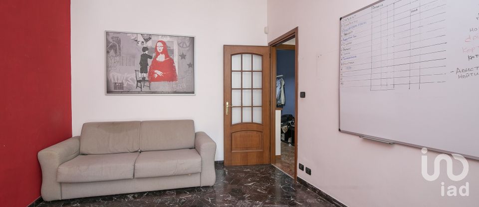 Apartment 5 rooms of 95 m² in Genova (16134)